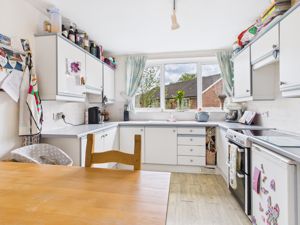 kitchen- click for photo gallery